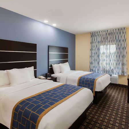 Days Inn By Wyndham Baton Rouge Airport מראה חיצוני תמונה