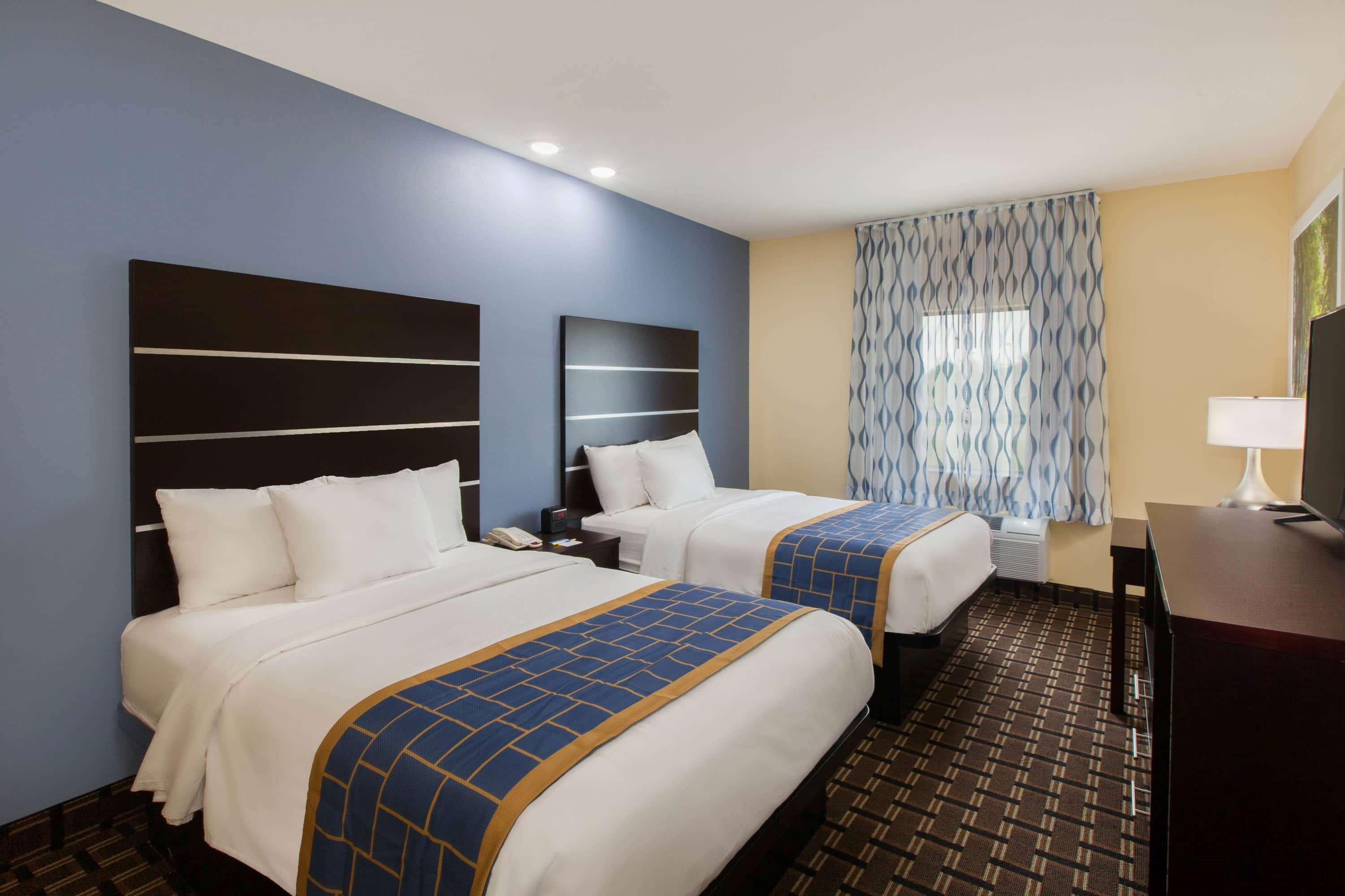 Days Inn By Wyndham Baton Rouge Airport מראה חיצוני תמונה