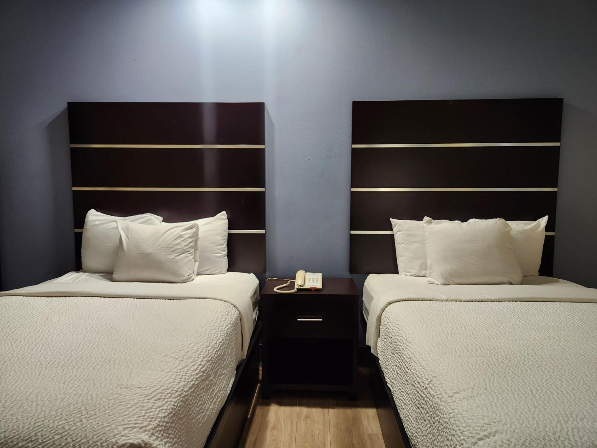 Days Inn By Wyndham Baton Rouge Airport מראה חיצוני תמונה