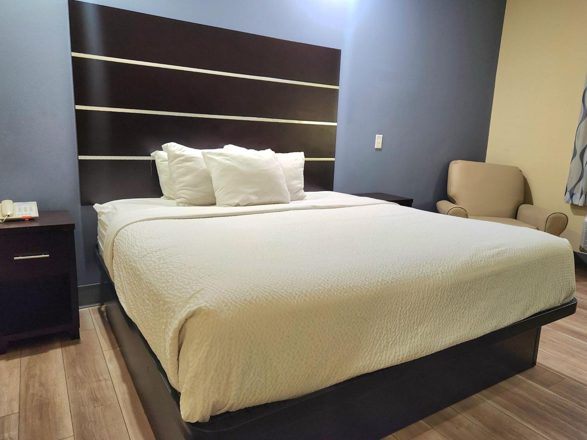 Days Inn By Wyndham Baton Rouge Airport מראה חיצוני תמונה