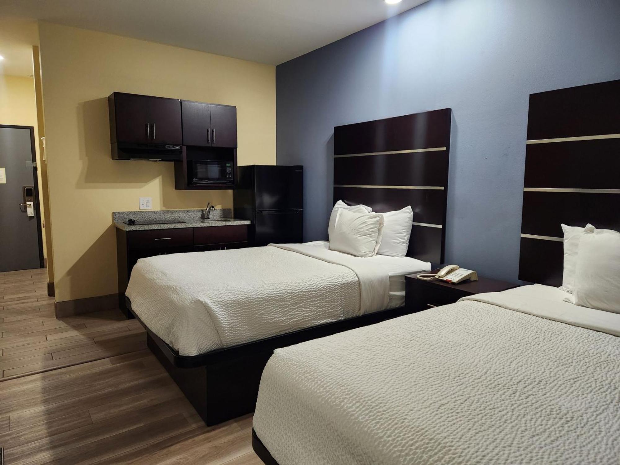 Days Inn By Wyndham Baton Rouge Airport מראה חיצוני תמונה